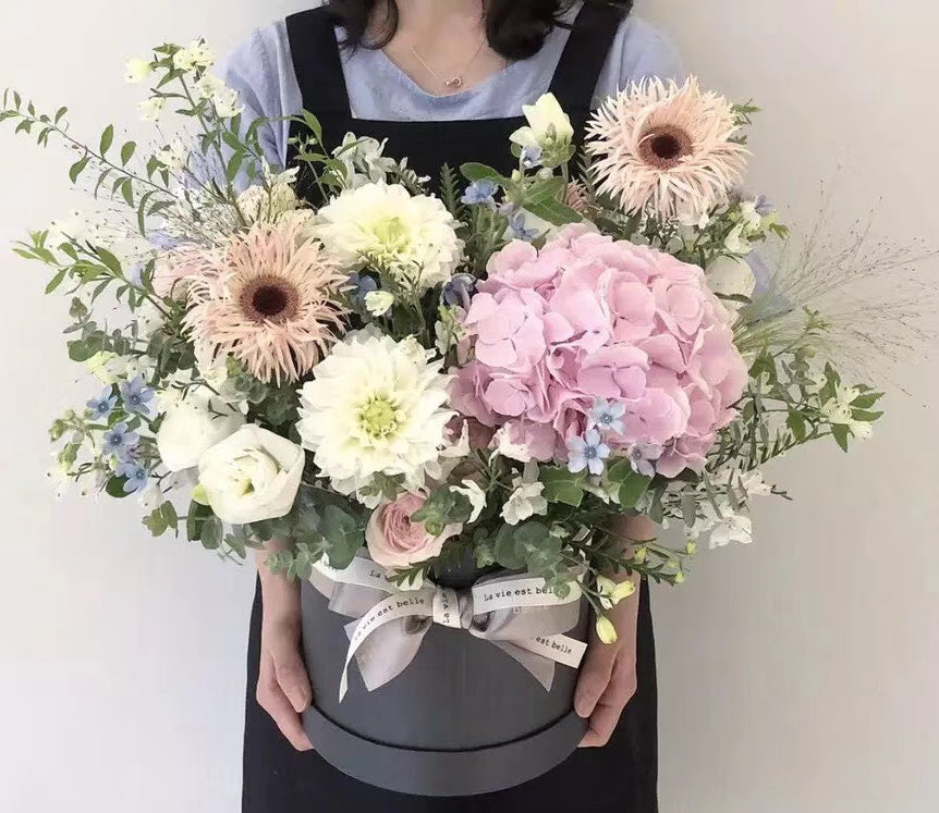 Blushing Hug Arrangement – Beaver Creek Florist, Markham ON