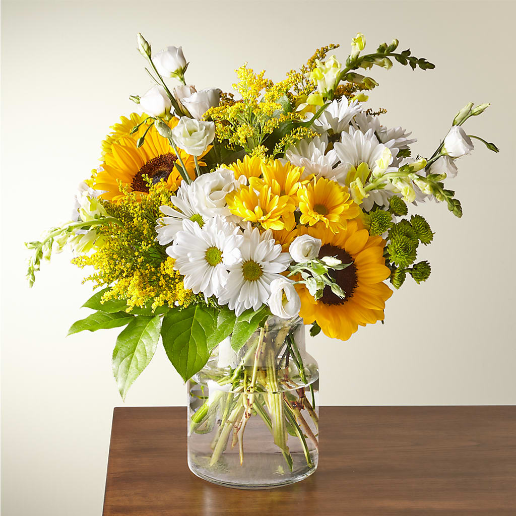 Hello Sunshine Bouquet – Beaver Creek Florist, Markham ON