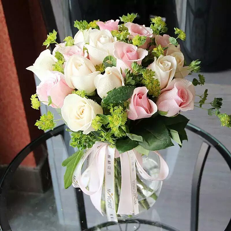 Classic Rose Harmony