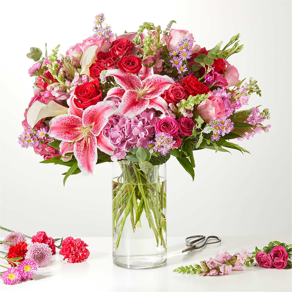 Swooning Over You - A Luxury Florist Original – Beaver Creek Florist, Markham ON
