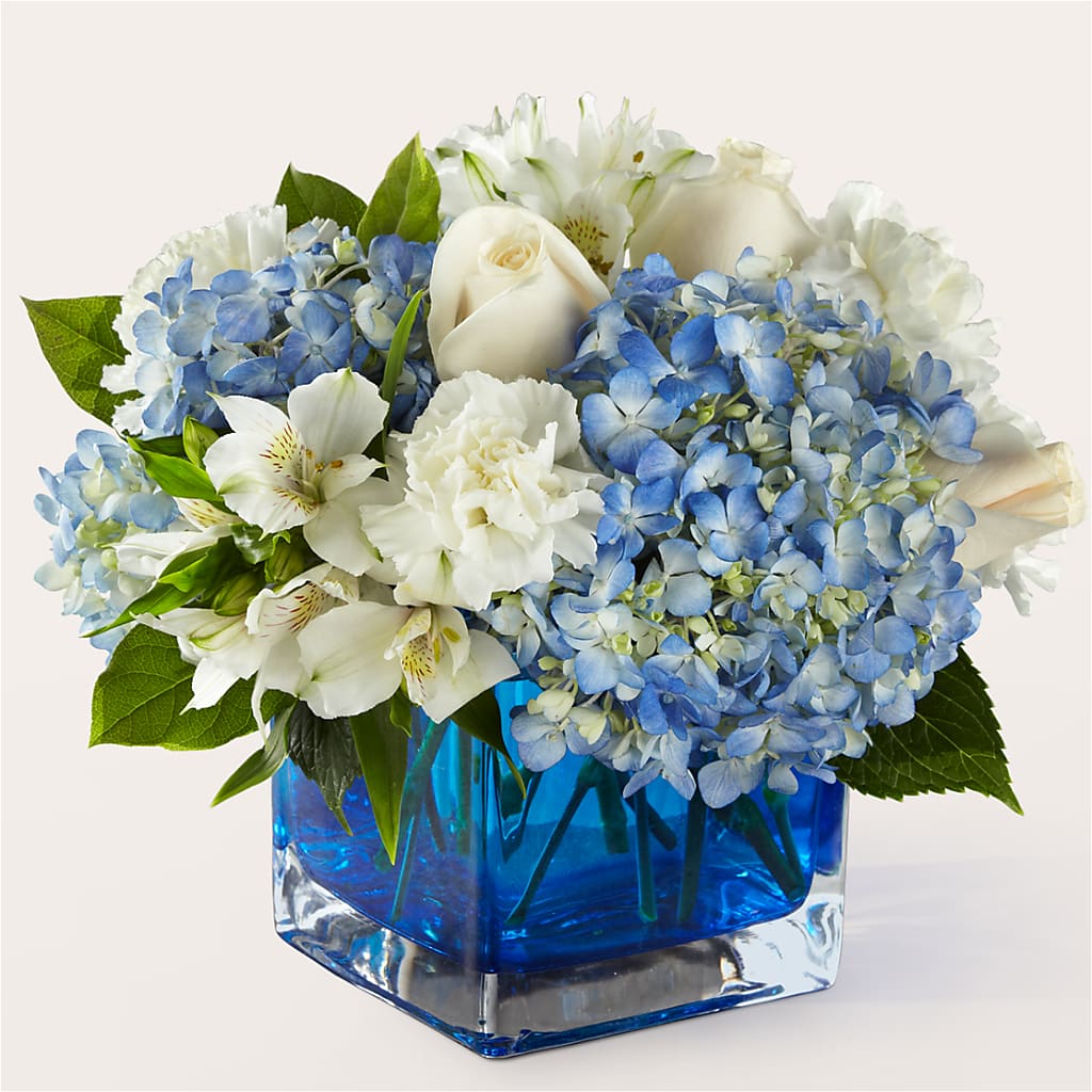 Soothing Waters Bouquet – Beaver Creek Florist, Markham ON