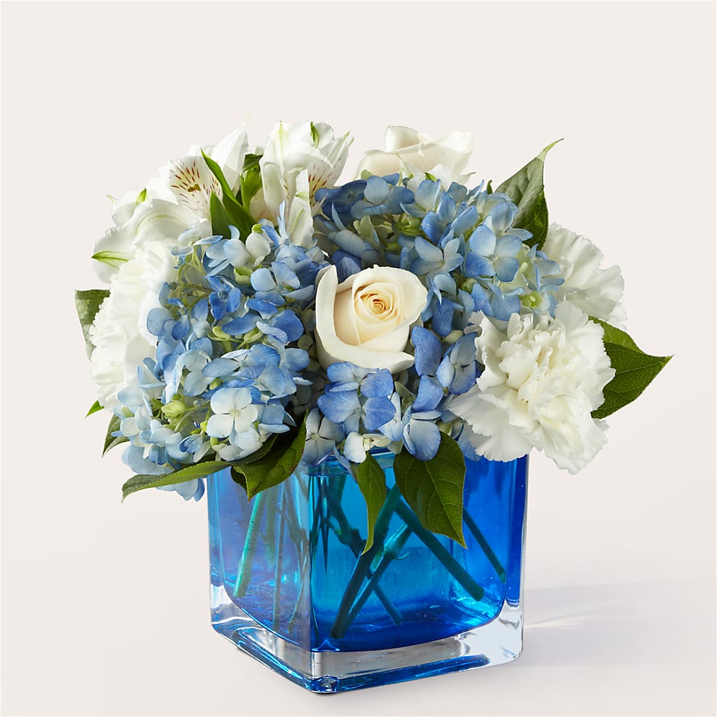 Soothing Waters Bouquet – Beaver Creek Florist, Markham ON