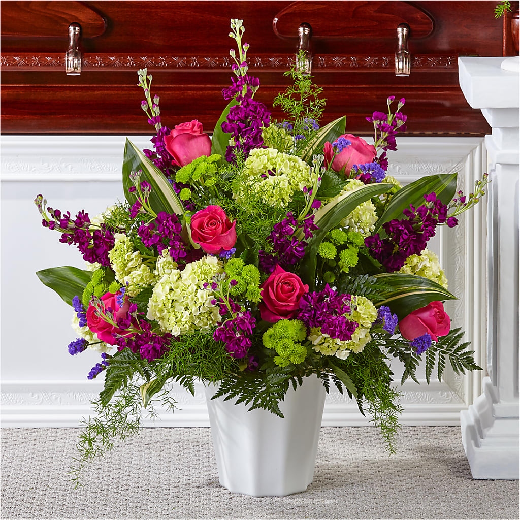 Beautiful Horizons Floor Basket – Beaver Creek Florist, Markham ON