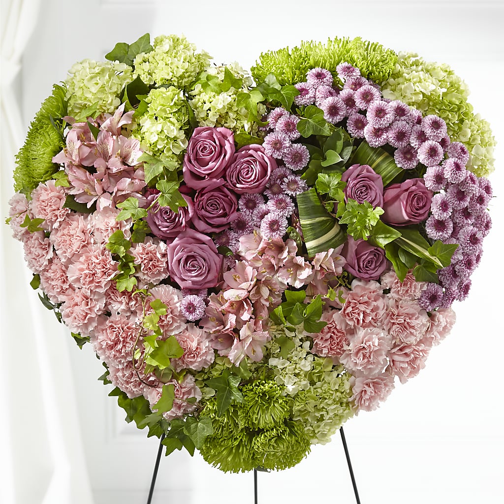 Heartwarming Standing Heart – Beaver Creek Florist, Markham ON