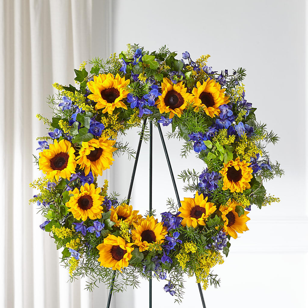 Bright Rays Wreath – Beaver Creek Florist, Markham ON