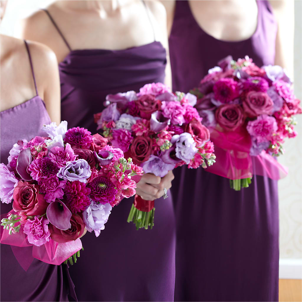 Bridesmaid's Garden Bouquet – Beaver Creek Florist, Markham ON