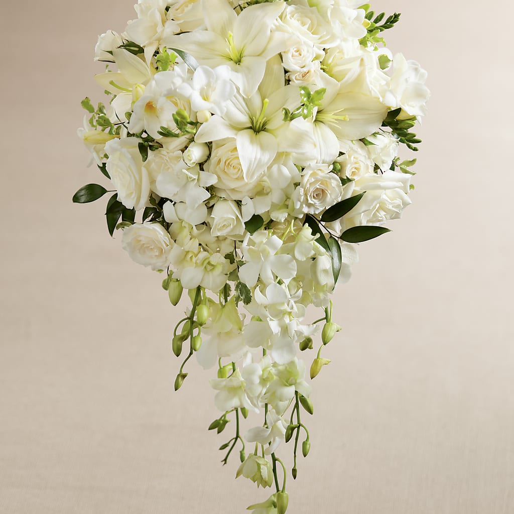 White Wonders Bouquet – Beaver Creek Florist, Markham ON