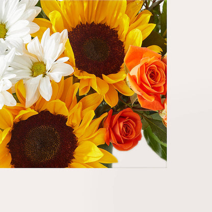 Sun-drenched Blooms Box Bouquet –  Beaver Creek Florist, Markham ON