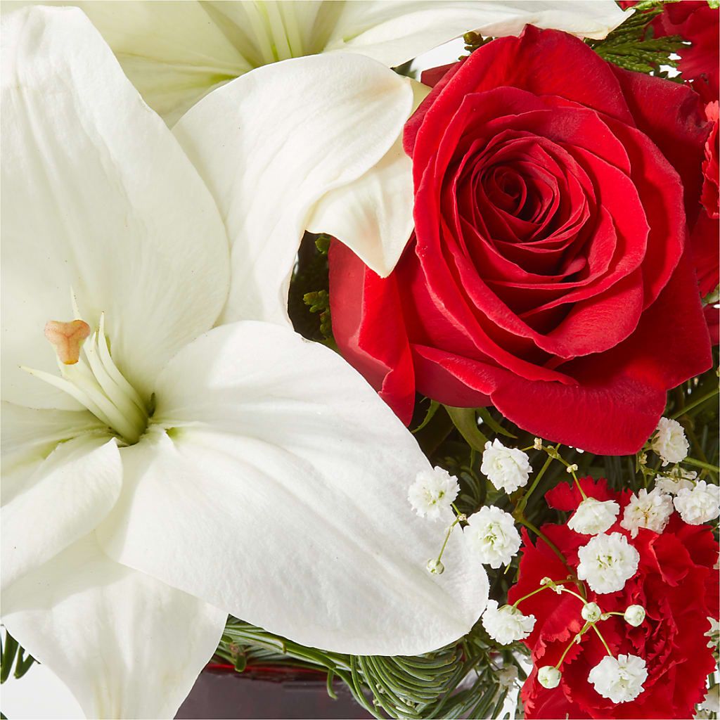 Holiday Season Bouquet –  Beaver Creek Florist, Markham ON