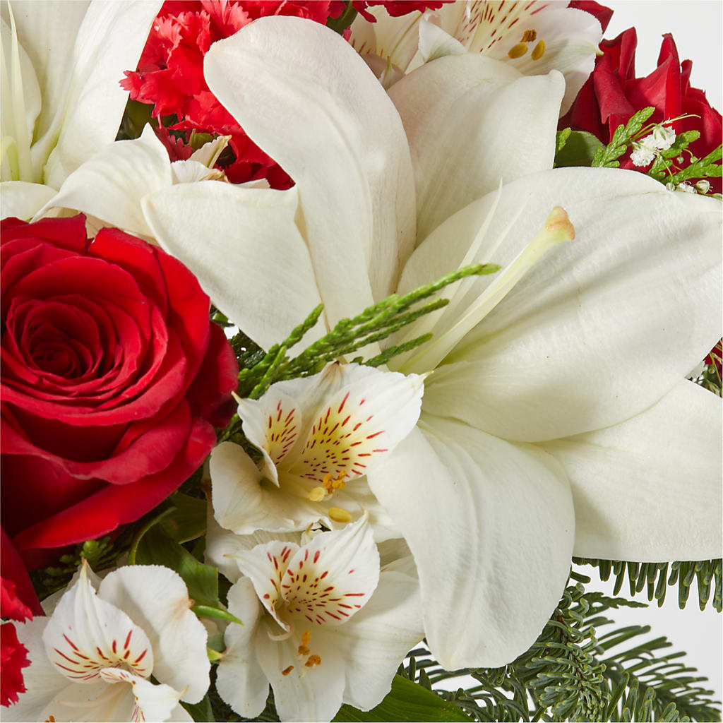 Holiday Season Bouquet –  Beaver Creek Florist, Markham ON