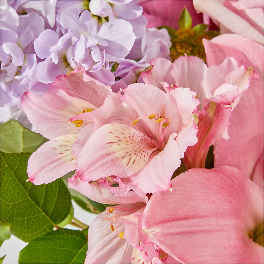 The Crown Jewel Bouquet –  Beaver Creek Florist, Markham ON