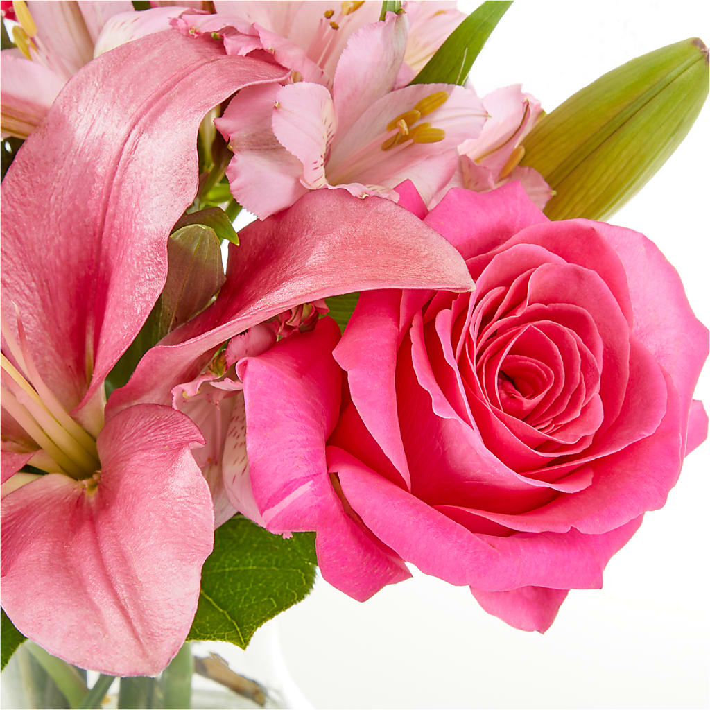 Lots of Love Bouquet –  Beaver Creek Florist, Markham ON